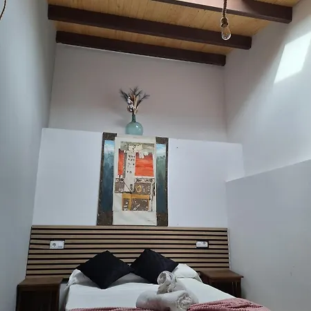 La Escondida *